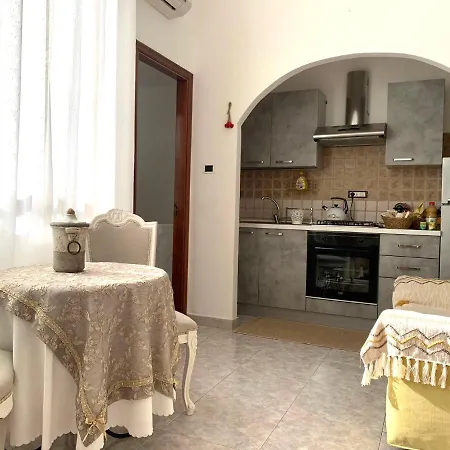 Domu B&B Goretti Bed & Breakfast Cagliari